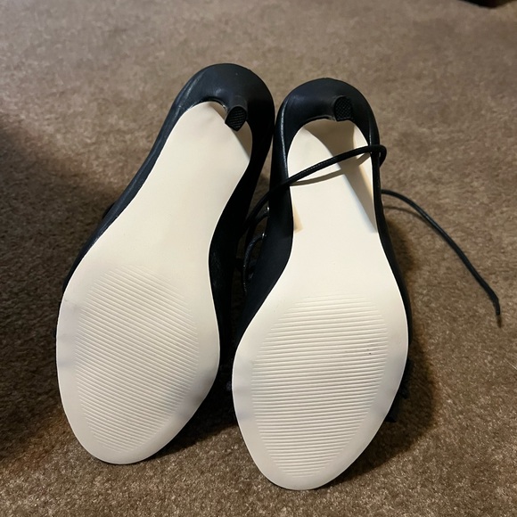 Brand new just fab heels - Picture 4 of 4
